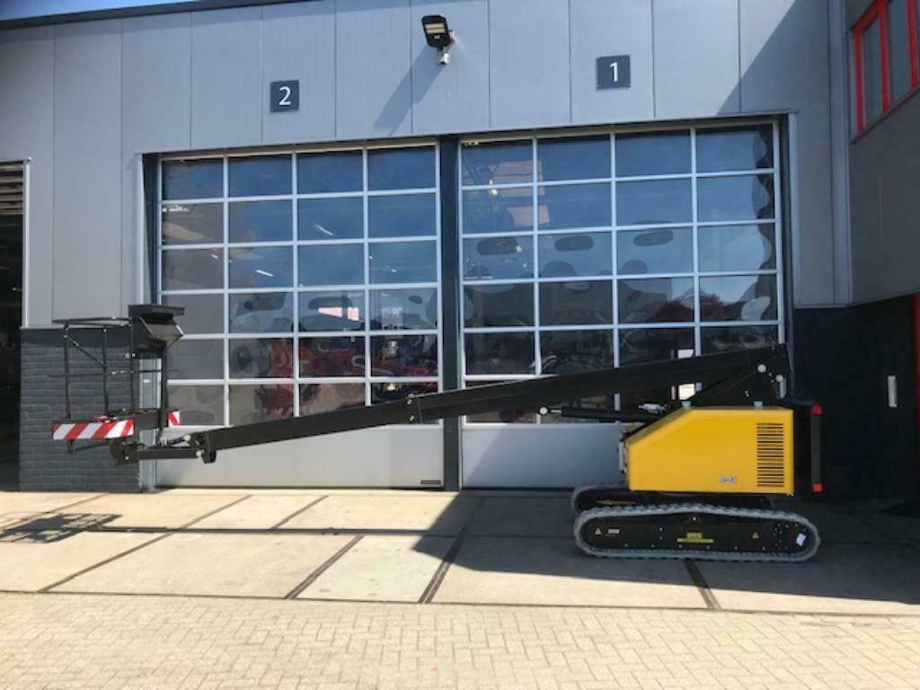 Telescoophoogwerker rups 9 meter